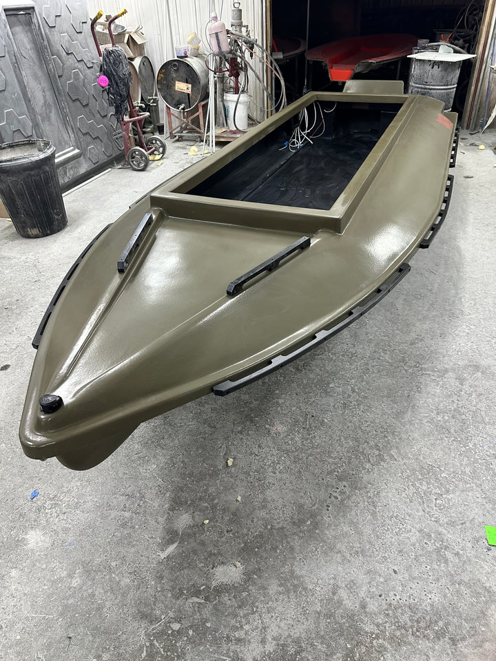 Duck Boss 16 Low Profile – Four Rivers Layout Boats